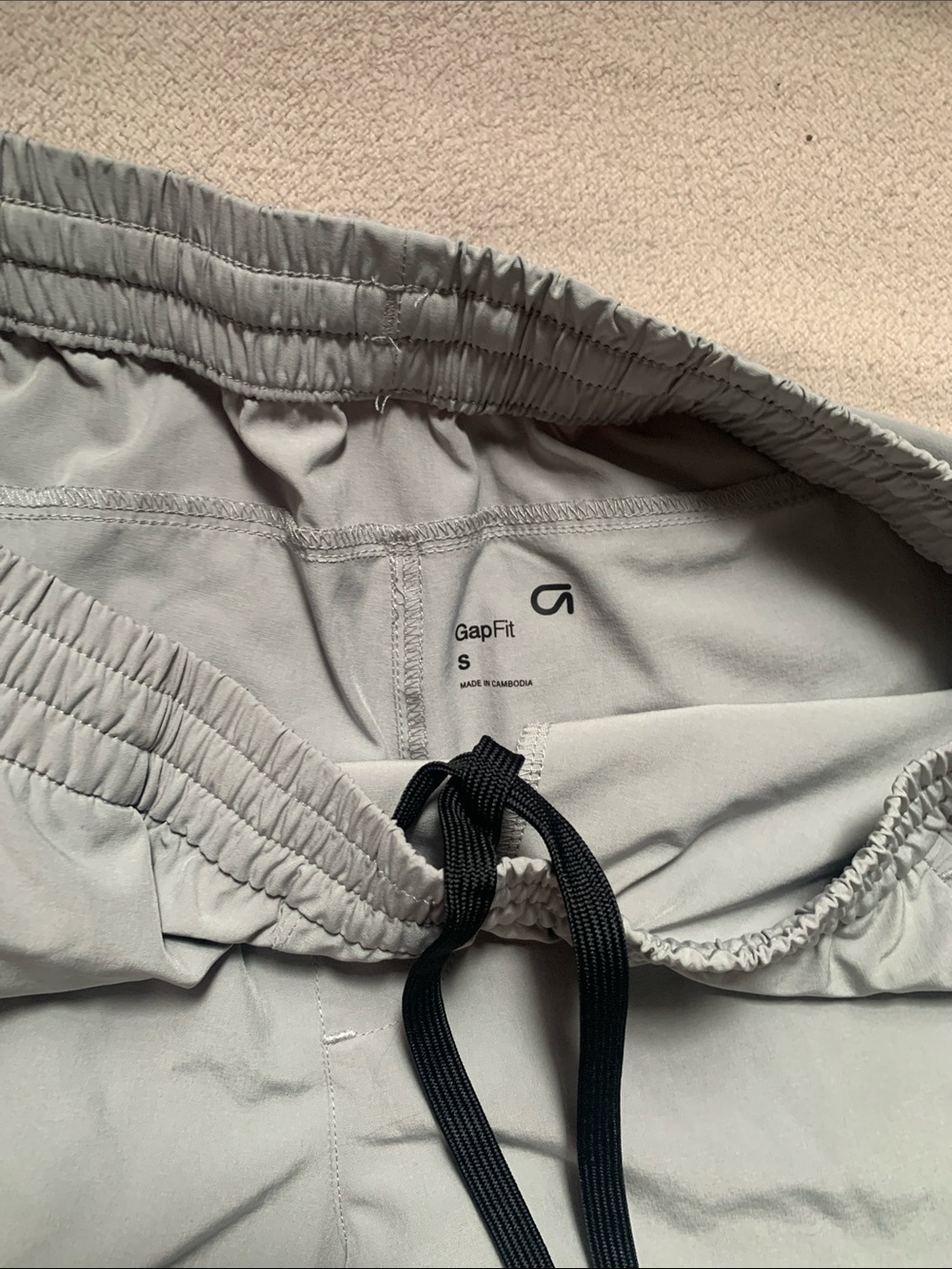 GAP Men's Athletic Shorts — Light gray - Picture 3 of 4